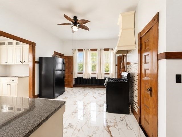 86 Bowdoin St, Springfield, MA 01109