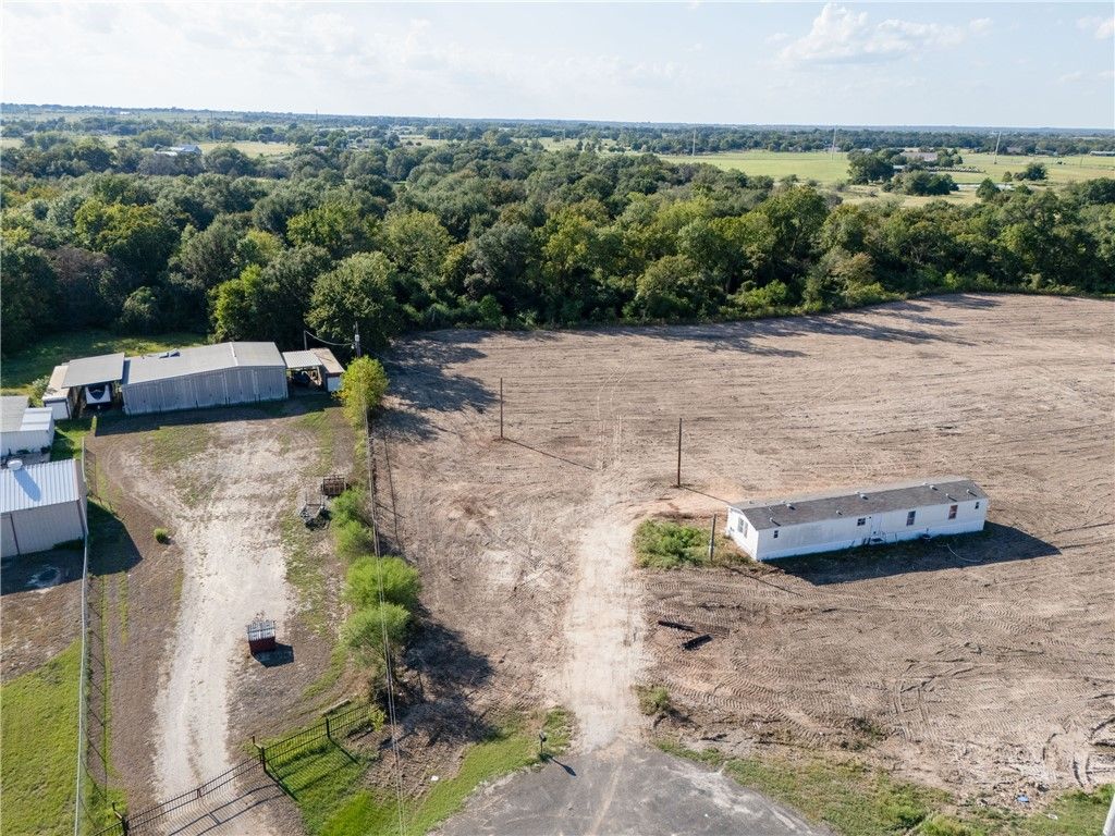 6241 Fourwinds Drive, Bryan, TX 77808 — photo 2
