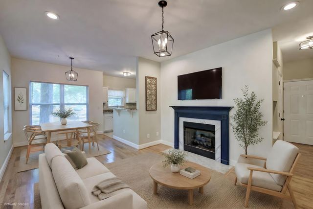 2331 Tall Sail Drive 804-D, Charleston, SC 29414