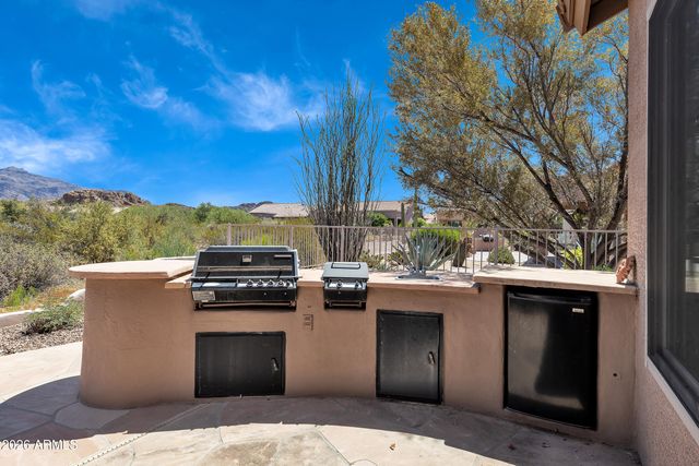 7118 E MARIOLA Court, Gold Canyon, AZ 85118