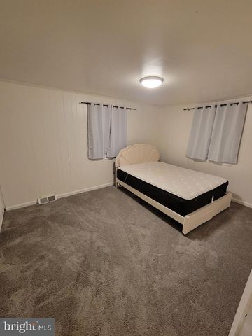 1539 SUMMIT ST, Linwood, PA 19061