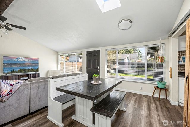 12211 109th Avenue Ct E, Puyallup, WA 98374