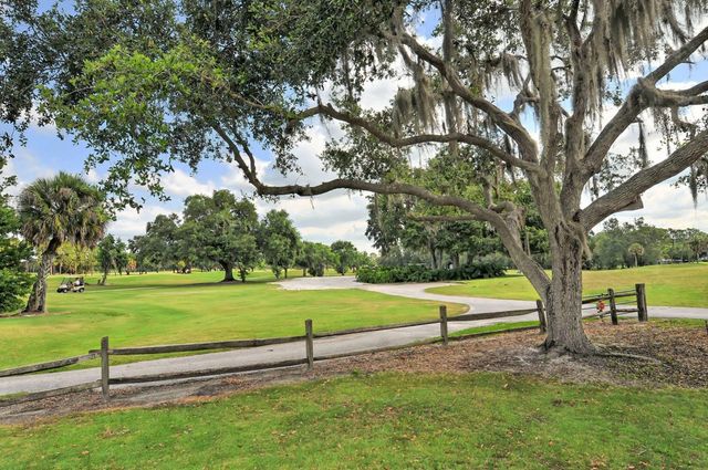 4114 MACAULAY LANE, Sarasota, FL 34241