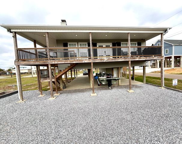 4003 Kyushu Street, Bay Saint Louis, MS 39520