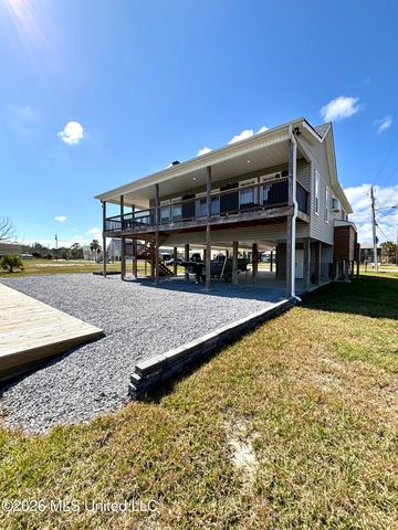 4003 Kyushu Street, Bay Saint Louis, MS 39520