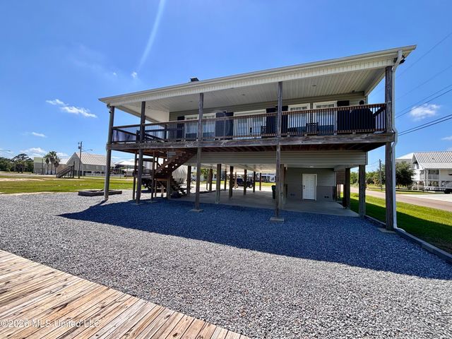 4003 Kyushu Street, Bay Saint Louis, MS 39520