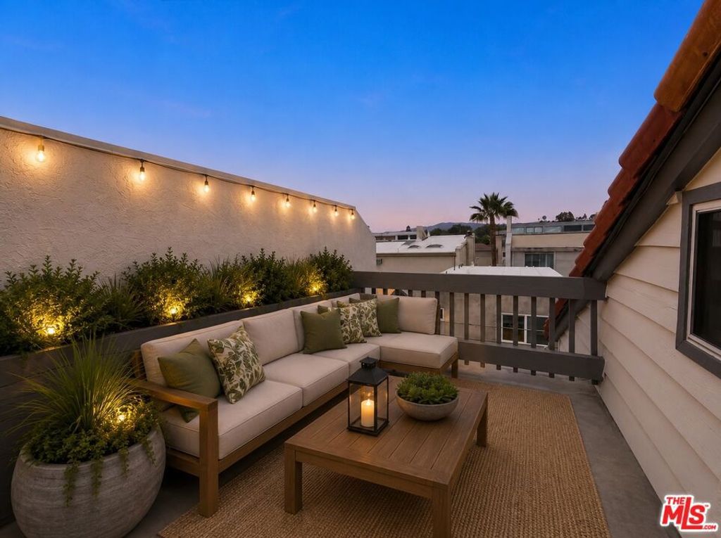 1171 Stanford Street 3, Santa Monica, CA 90403 — exterior