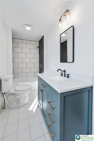 240 Franklin 2, Alburtis Boro, PA 18011