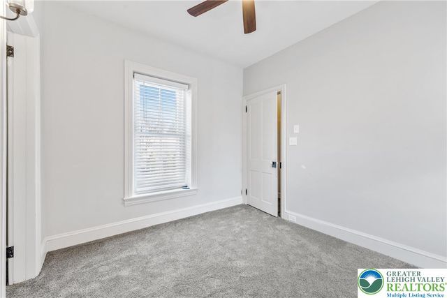 240 Franklin 2, Alburtis Boro, PA 18011