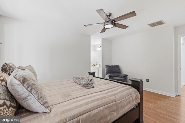 6870 HAWKINS GATE RD, La Plata, MD 20646