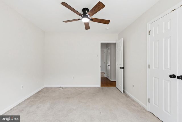 6870 HAWKINS GATE RD, La Plata, MD 20646