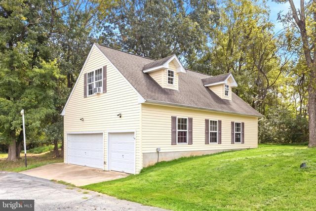 6870 HAWKINS GATE RD, La Plata, MD 20646