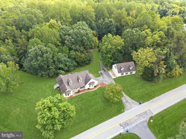 6870 HAWKINS GATE RD, La Plata, MD 20646