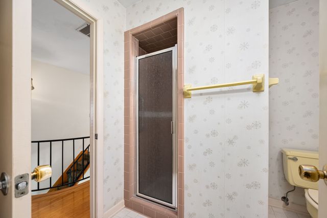 307 Golf Club Ln, Tullahoma, TN 37388