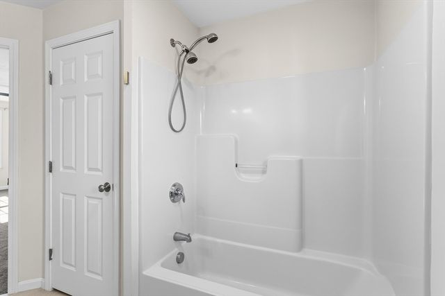 36 Norwood Ave, Ayer, MA 01432