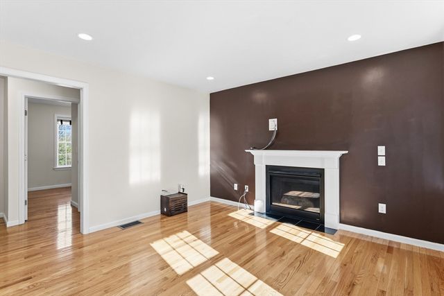 36 Norwood Ave, Ayer, MA 01432