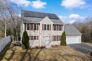 36 Norwood Ave, Ayer, MA 01432