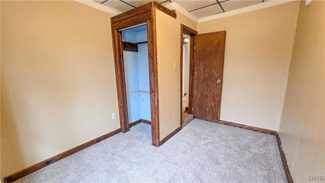 15 Pleasant Street, Auburn, NY 13021