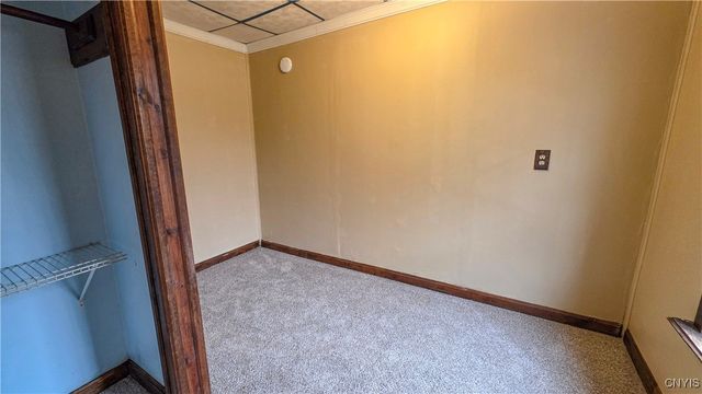 15 Pleasant Street, Auburn, NY 13021