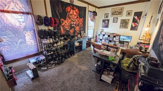 15 Pleasant Street, Auburn, NY 13021