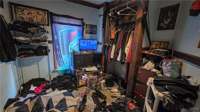 15 Pleasant Street, Auburn, NY 13021