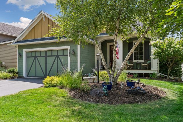 1236 Lakemoor Drive, Woodbury, MN 55129