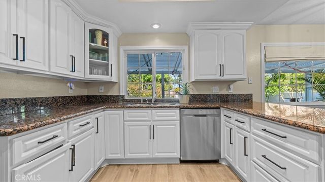 2074 N Albright Avenue, Upland, CA 91784