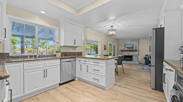 2074 N Albright Avenue, Upland, CA 91784