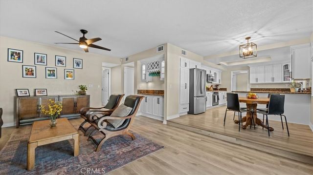 2074 N Albright Avenue, Upland, CA 91784