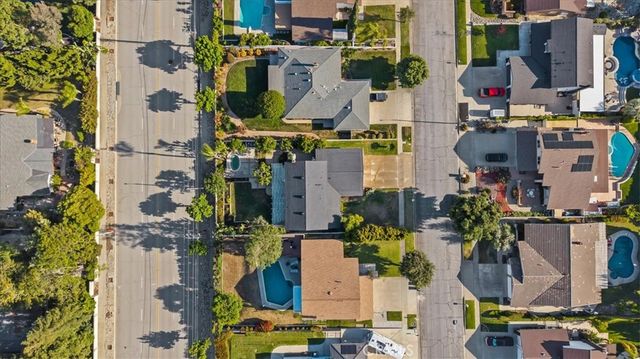 2074 N Albright Avenue, Upland, CA 91784
