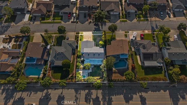 2074 N Albright Avenue, Upland, CA 91784
