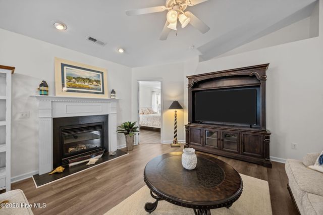 4294 Cherry Laurel Lane SE, Southport, NC 28461