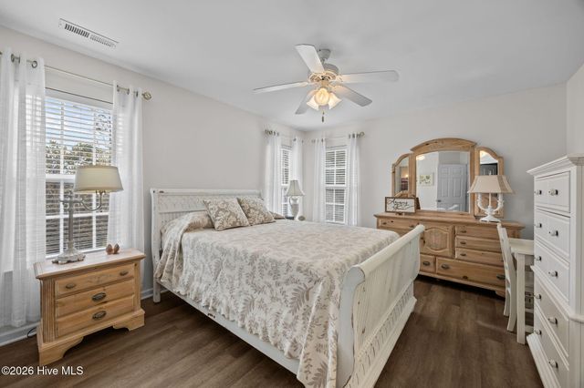 4294 Cherry Laurel Lane SE, Southport, NC 28461