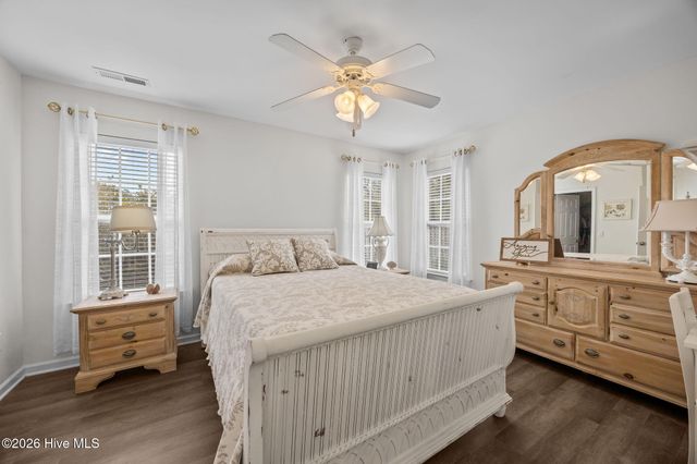 4294 Cherry Laurel Lane SE, Southport, NC 28461