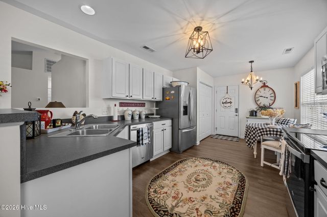 4294 Cherry Laurel Lane SE, Southport, NC 28461