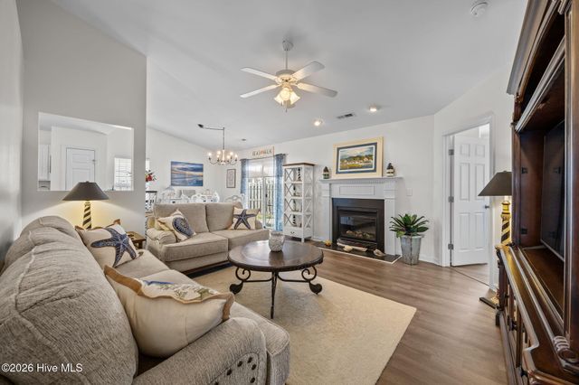 4294 Cherry Laurel Lane SE, Southport, NC 28461