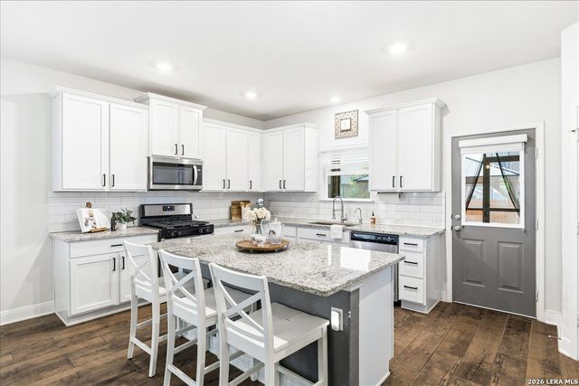 3404 Iron Canyon, Bulverde, TX 78163