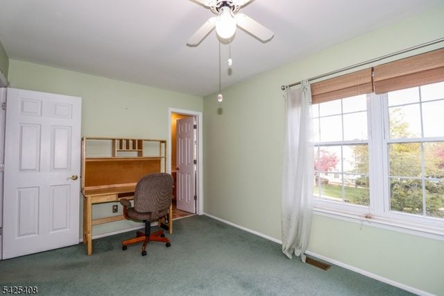 118 Selby Ct, Franklin Twp., NJ 08873