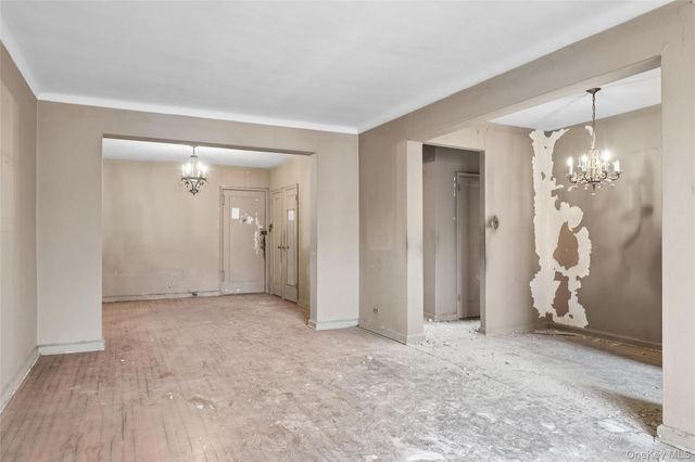 123-35 82nd 4D, Kew Gardens, NY 11415