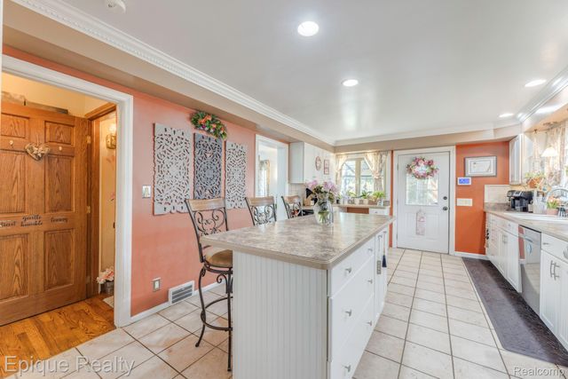 3455 Gratiot Avenue, Port Huron, MI 48060