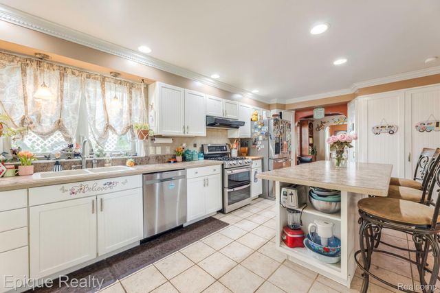 3455 Gratiot Avenue, Port Huron, MI 48060