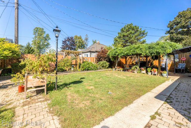 3455 Gratiot Avenue, Port Huron, MI 48060