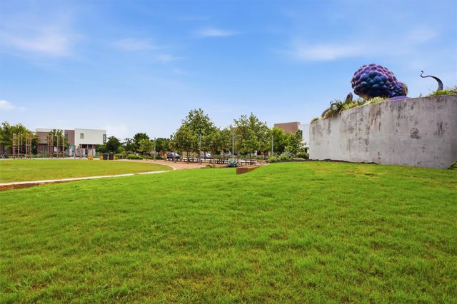 4704 Eberly ST, Austin, TX 78723
