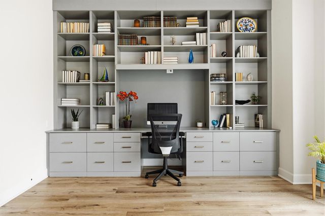 4704 Eberly ST, Austin, TX 78723