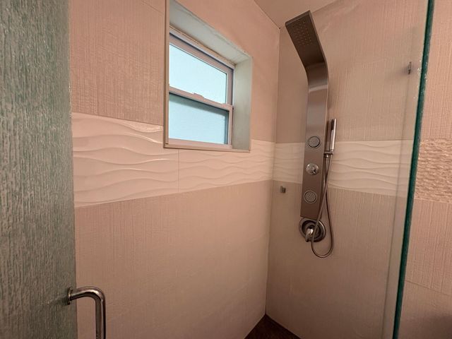 1032 NE 16th Terrace, Fort Lauderdale, FL 33304