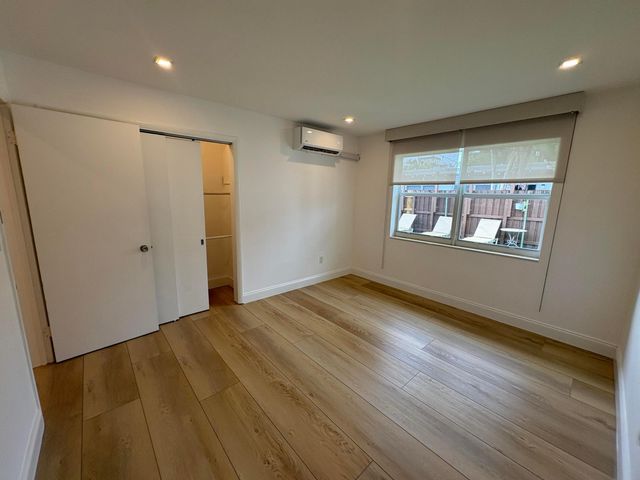 1032 NE 16th Terrace, Fort Lauderdale, FL 33304