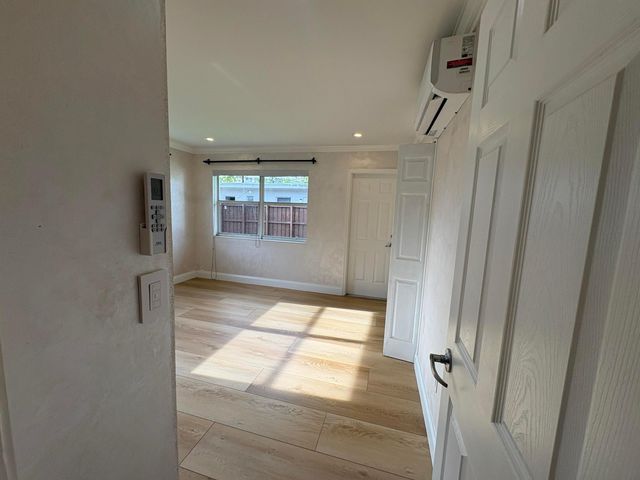 1032 NE 16th Terrace, Fort Lauderdale, FL 33304