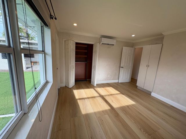 1032 NE 16th Terrace, Fort Lauderdale, FL 33304