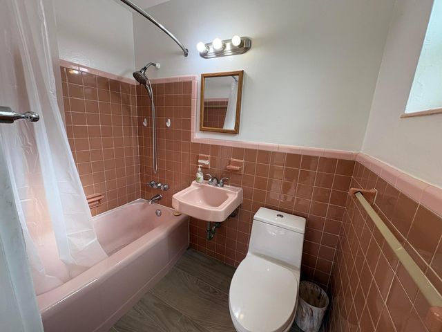 1032 NE 16th Terrace, Fort Lauderdale, FL 33304