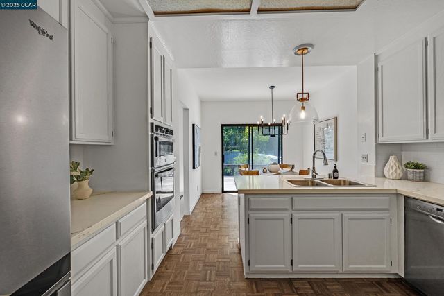 205 Kingswood Ct, Danville, CA 94506